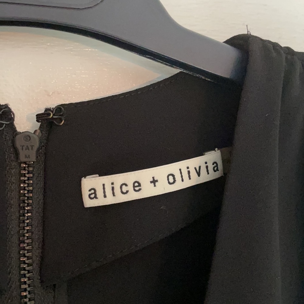 Alice + Olivia romper - Picture 5 of 8